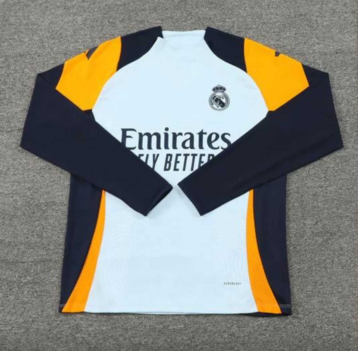 Camiseta Real Madrid 24/25 Training Jersey Long Sleeve