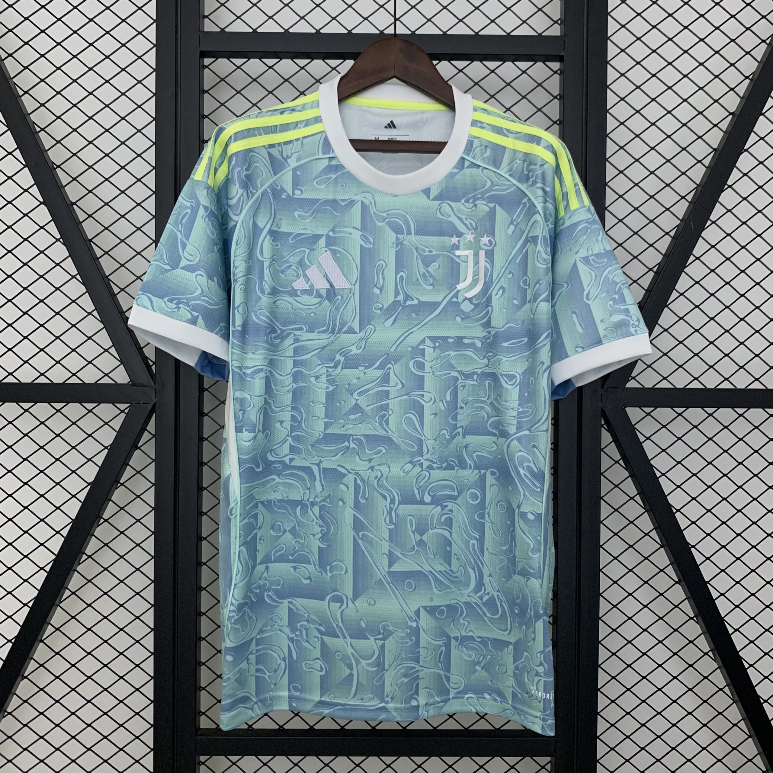 Juventus visitante 25/26