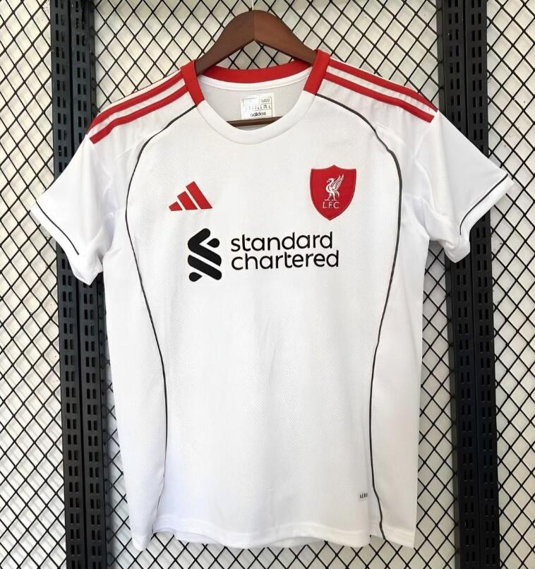 Liverpool visitante 25/26